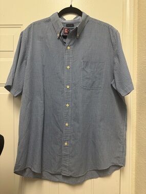 Chaps Men's Blue Gingham Short-Sleeve Button-Down Shirt